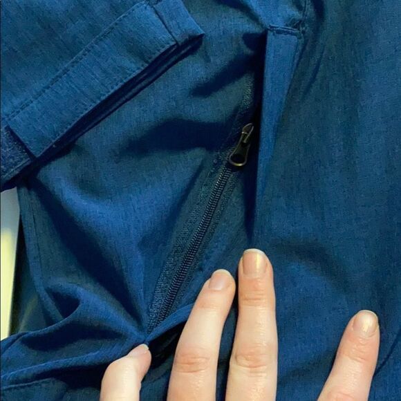 Vantage 3/4 Zip Pullover - Picture 5 of 5